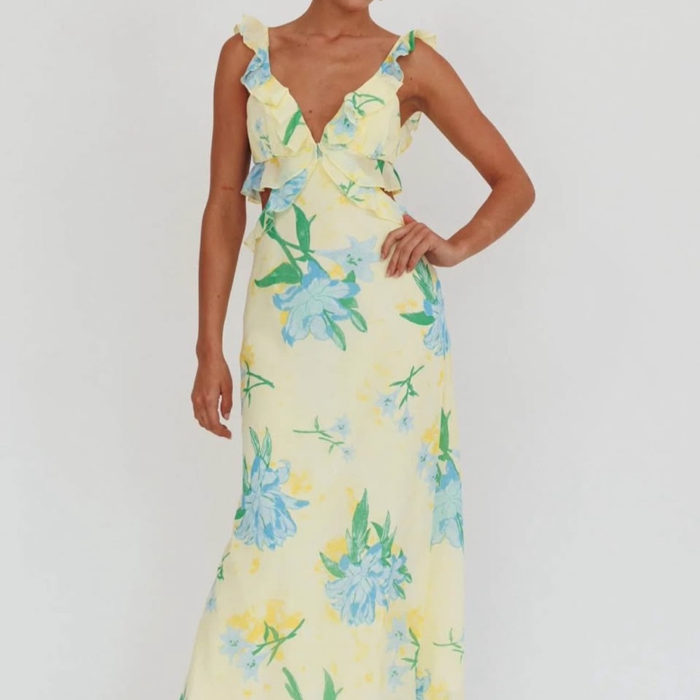 Elegant Floral Maxi Dress in Yellow and Blue